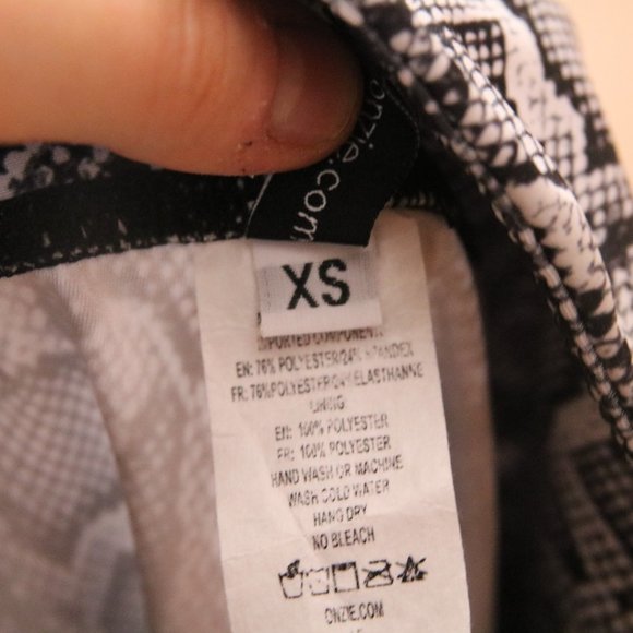 Onzie High Waisted Yoga Leggings Snake Print Gray Size XS High Rise Full Length - Picture 5 of 9